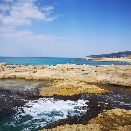 Travel Hotel Gesher Haziv Luaran gambar