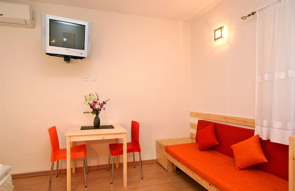 Travel Hotel Gesher Haziv Luaran gambar