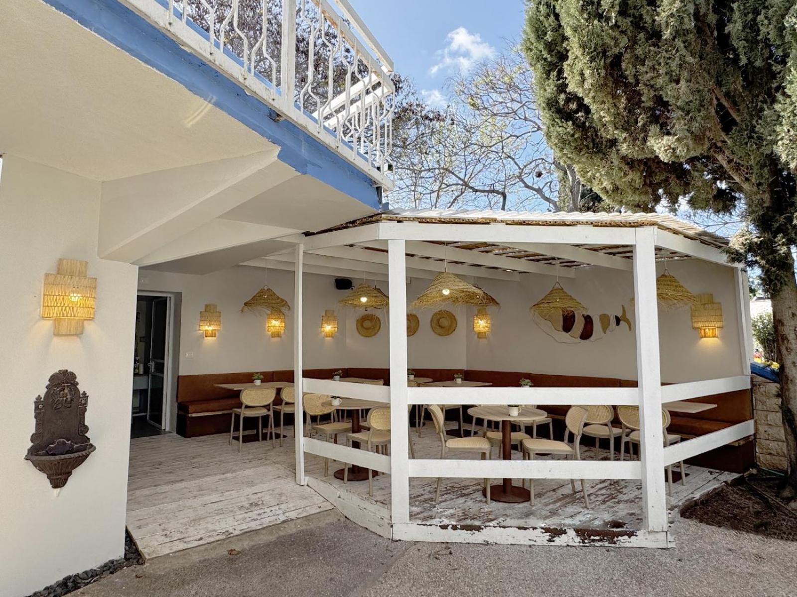 Travel Hotel Gesher Haziv Luaran gambar