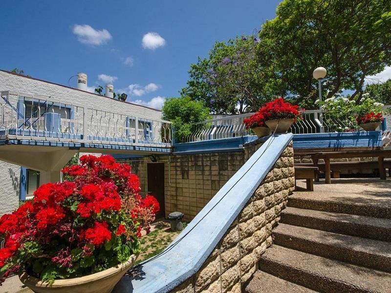 Travel Hotel Gesher Haziv Luaran gambar