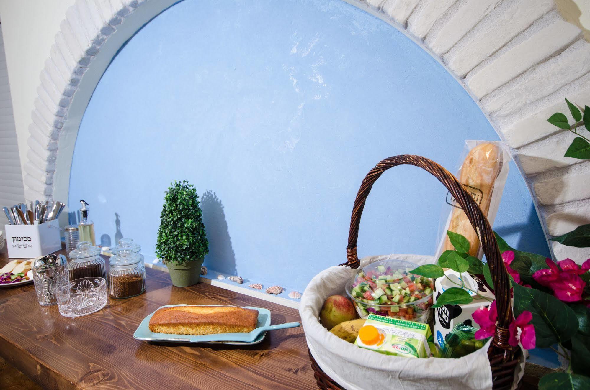 Travel Hotel Gesher Haziv Luaran gambar